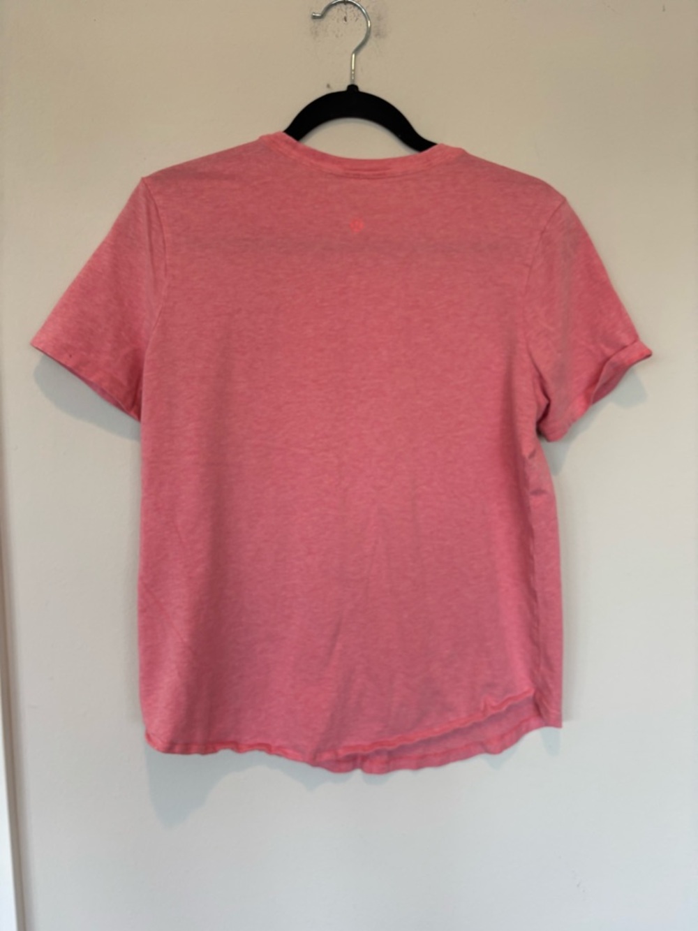 lululemon athletica Heathered Pink Short Sleeve Crew 124 - Picture 2 of 3